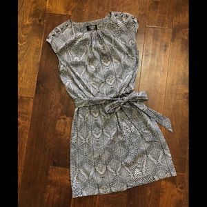 Guess Black and Cream Aztec Print Dress- sz 0